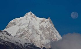 A Complete Guide to Trek to Annapurna Base Camp