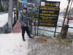 Ghorepani checkpoint