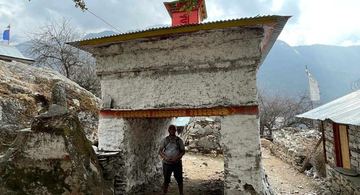 entrance gate of Chhokang paro 