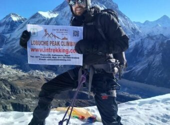 Lobuche Peak Climbing – 19 Days