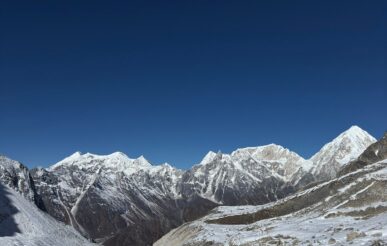 When is the Best Time for Everest Panorama Trek?