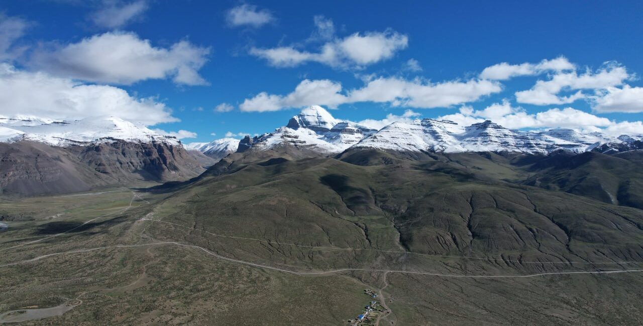 Kailash Mansarovar Tour Package