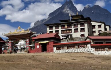 Tengboche Monastery (3,867 m)