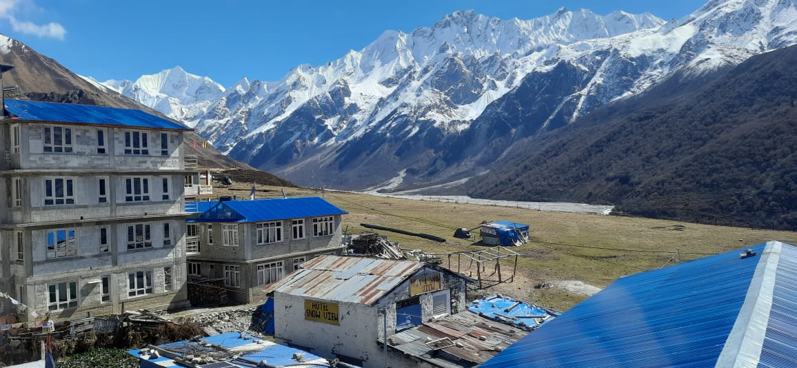 LUXURY LANGTANG TREK, POKHARA & CHITWAN JUNGLE SAFARI