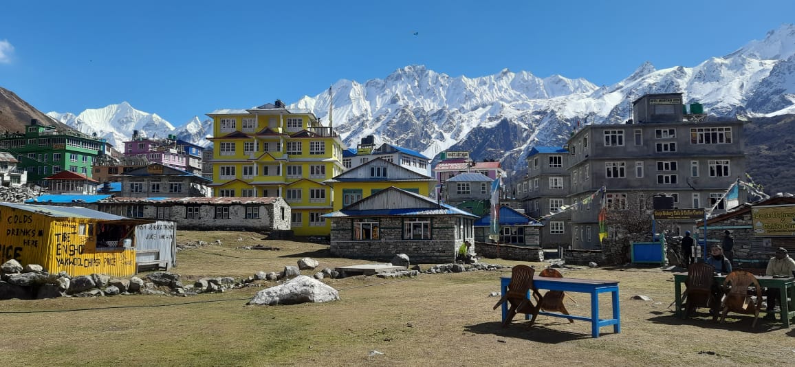 LUXURY LANGTANG TREK, POKHARA & CHITWAN JUNGLE SAFARI
