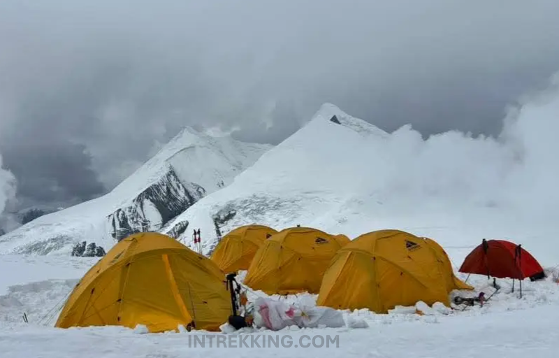Dhaulagiri Circuit Trek