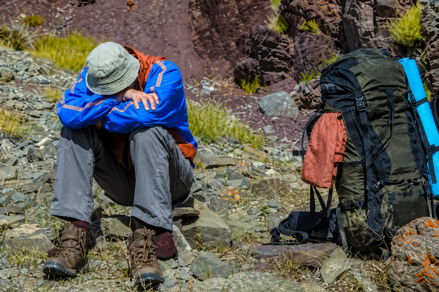 How to Avoid Altitude Sickness on EBC Trek 2026