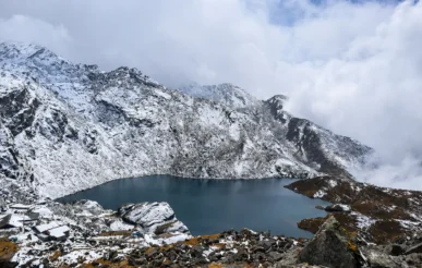 Gosaikunda Trek Guide : Itinerary, Best Time, Cost & Permits
